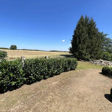 Stastna Samota * Vrchotovy Janovice